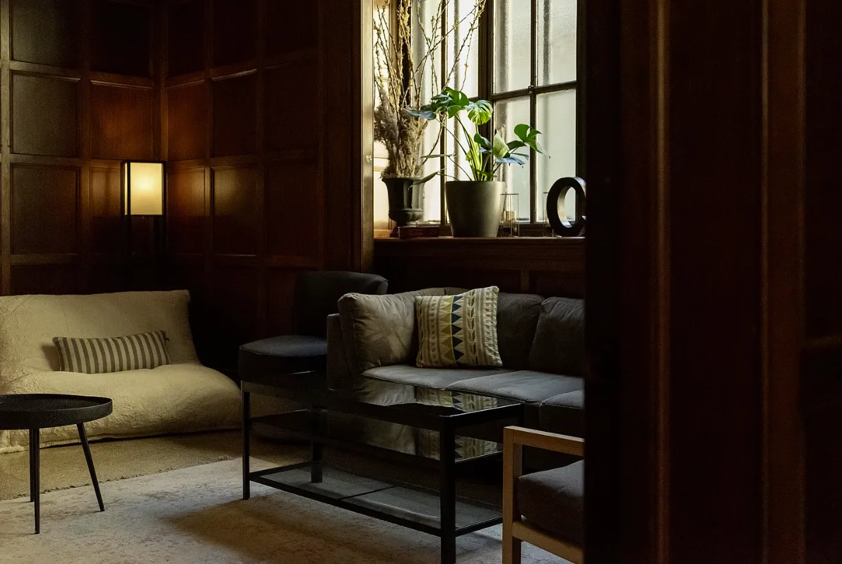 Wood-panelled lounge