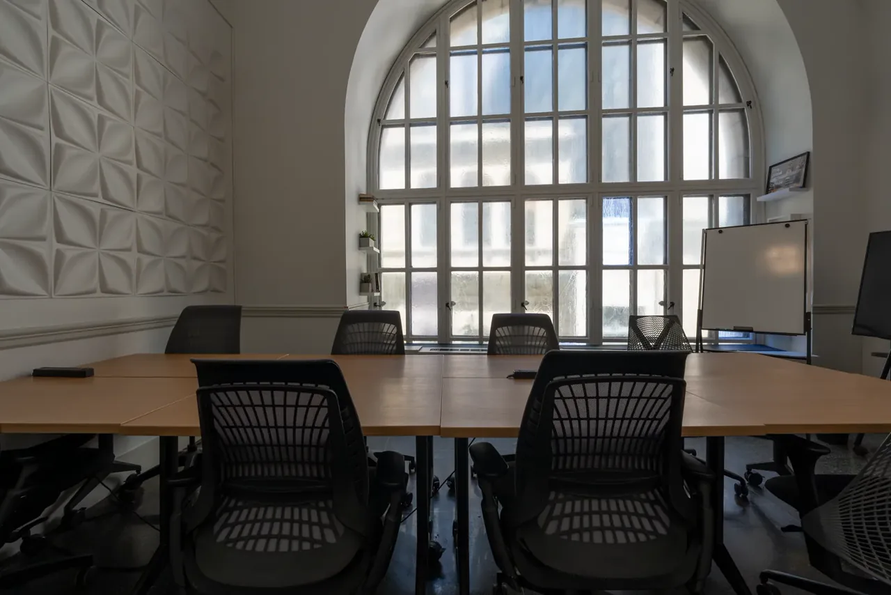 Salle lumineuse